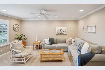 6204 Valley Glen Ct, San Jose, CA 95123 - Photo 4