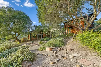 15460 Weather Rock Way, Salinas, CA 93908 - Photo 32