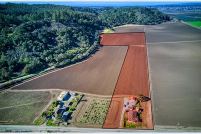 120 San Miguel Canyon Rd, Royal Oaks, CA 95076 - Photo 2