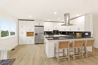 162 Coronado Ave, San Carlos, CA 94070 - Photo 10