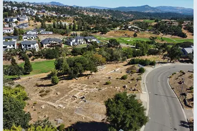 3776 Skyfarm Dr, Santa Rosa, CA 95403 - Photo 2