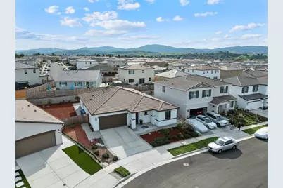 2111 Rosewood Dr, Hollister, CA 95023 - Photo 46