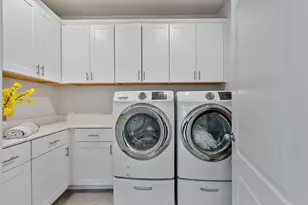 2111 Rosewood Dr, Hollister, CA 95023 - Photo 32