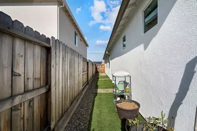 2111 Rosewood Dr, Hollister, CA 95023 - Photo 42