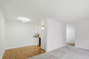 150 W Edith Ave 13, Los Altos, CA 94022 - Photo 10