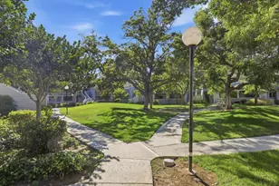 542 Shadowgraph Dr, San Jose, CA 95110 - Photo 30