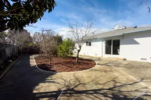 36255 Casey Ct, Newark, CA 94560 - Photo 16