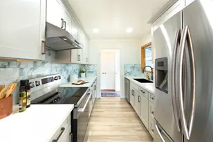 36255 Casey Ct, Newark, CA 94560 - Photo 4