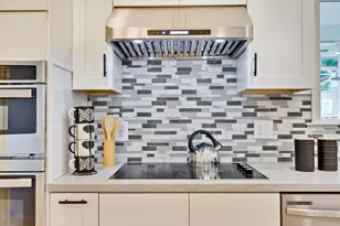 16925 Burgundy Ln, Morgan Hill, CA 95037 - Photo 20