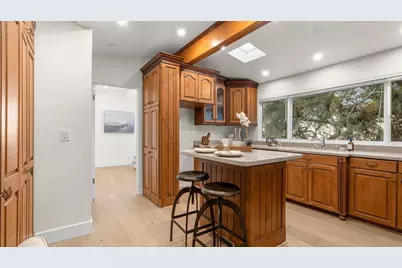 15499 Bohlman Rd, Saratoga, CA 95070 - Photo 12