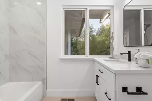 15499 Bohlman Rd, Saratoga, CA 95070 - Photo 22