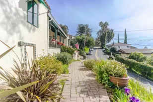 15738 Highland Dr, San Jose, CA 95127 - Photo 48