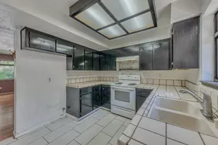140 Gibson Dr 12, Hollister, CA 95023 - Photo 14