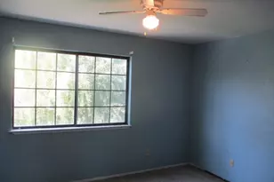 140 Gibson Dr 12, Hollister, CA 95023 - Photo 20