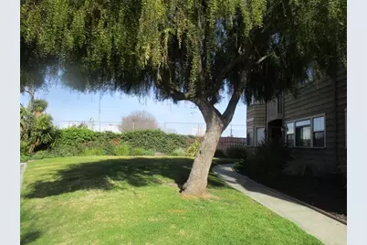 140 Gibson Dr 12, Hollister, CA 95023 - Photo 2