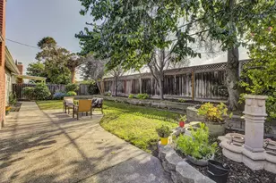 4628 Strawberry Park Dr, San Jose, CA 95129 - Photo 42