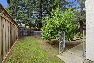 831 University Dr, Menlo Park, CA 94025 - Photo 68