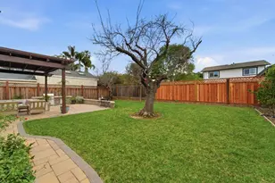 15689 Linda Ave, Los Gatos, CA 95032 - Photo 28