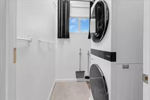 836 Vasquez Dr, Soledad, CA 93960 - Photo 10