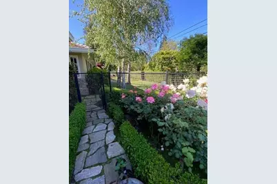 90 Melrose Pl, Redwood City, CA 94062 - Photo 108