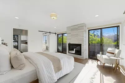 2442 Sharon Oaks Dr, Menlo Park, CA 94025 - Photo 54