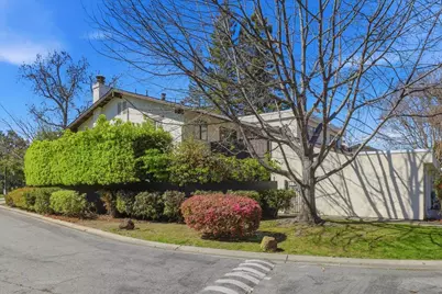 2442 Sharon Oaks Dr, Menlo Park, CA 94025 - Photo 4