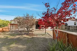 976 Second Ave, Redwood City, CA 94063 - Photo 2