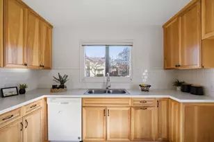 920 Blossom Dr, Santa Clara, CA 95050 - Photo 10