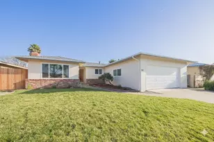 961 Loyola Dr, Salinas, CA 93901 - Photo 1