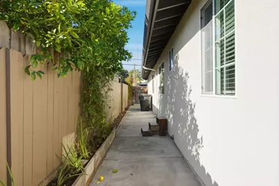 2212 Dumbarton Ave, East Palo Alto, CA 94303 - Photo 46