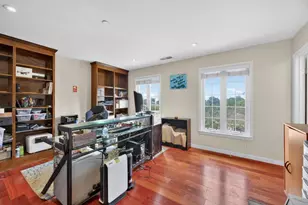 746 Jacaranda Cir, Hillsborough, CA 94010 - Photo 52