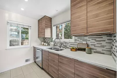 950 Boranda Ave 12, Mountain View, CA 94040 - Photo 12