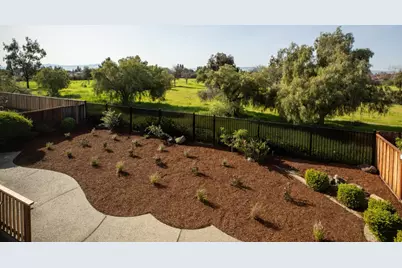 933 Foxridge Way, San Jose, CA 95133 - Photo 28