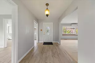 1687 Dalehurst Ave, Los Altos, CA 94024 - Photo 10