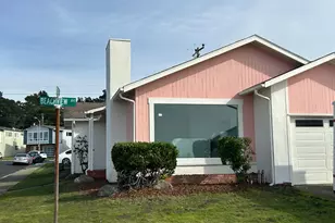 265 Crestmoor Cir, Pacifica, CA 94044 - Photo 4