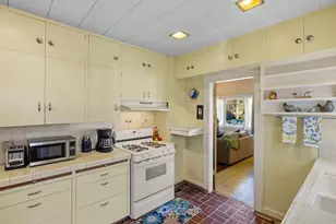 851 Laurel Ave, Pacific Grove, CA 93950 - Photo 12