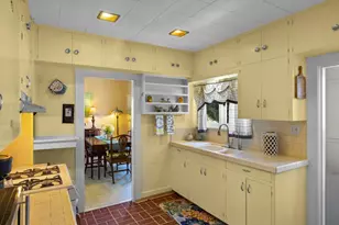 851 Laurel Ave, Pacific Grove, CA 93950 - Photo 10