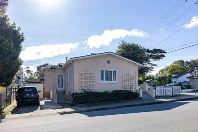 851 Laurel Ave, Pacific Grove, CA 93950 - Photo 32