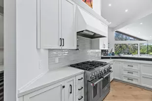 21 Kite Hill Rd, Santa Cruz, CA 95060 - Photo 18