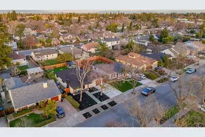 1621 Connecticut Dr, Redwood City, CA 94061 - Photo 30