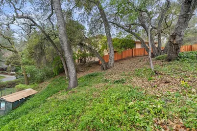 16235 W Ellenwood Ave, Monte Sereno, CA 95030 - Photo 16