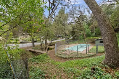 16235 W Ellenwood Ave, Monte Sereno, CA 95030 - Photo 18