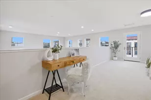 218 William Manly St 2, San Jose, CA 95136 - Photo 26