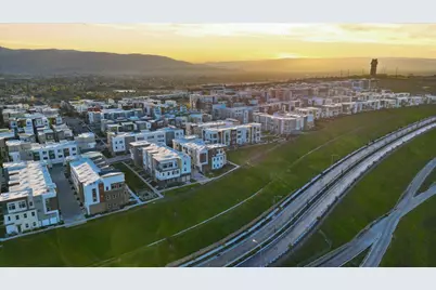 218 William Manly St 2, San Jose, CA 95136 - Photo 64