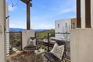 218 William Manly St 2, San Jose, CA 95136 - Photo 36