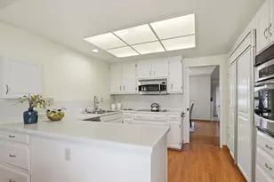 8076 Winery Ct, San Jose, CA 95135 - Photo 14