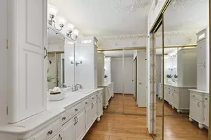 8076 Winery Ct, San Jose, CA 95135 - Photo 22