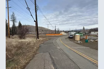 1523 Alameda Ave, Weed, CA 96094 - Photo 28