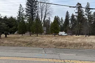 1523 Alameda Ave, Weed, CA 96094 - Photo 22