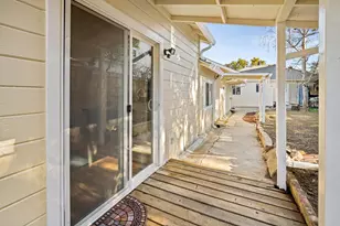 2066 Sterling Ave, Menlo Park, CA 94025 - Photo 26